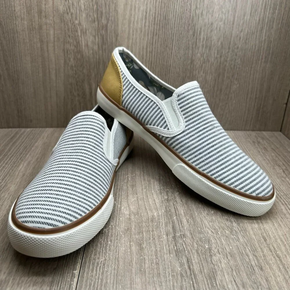 Tommy Bahama Striped Canvas Slip On Sneakers Womens 8.5 Flat Low Top White Gray - Picture 9 of 14